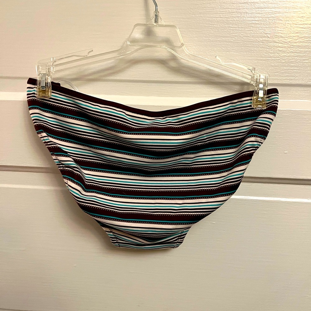 Axcelerate Speedo bikini - Picture 4 of 9